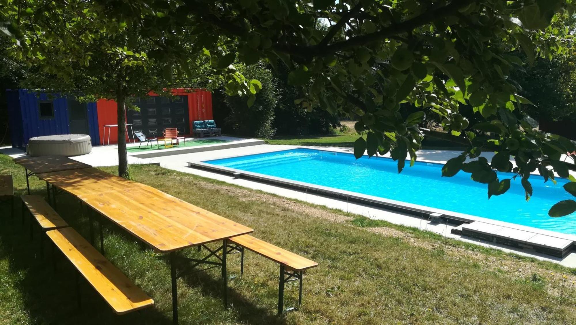 Sainte-Gauburge-Sainte-Colombe Au Bouton Dort B&B 외부 사진